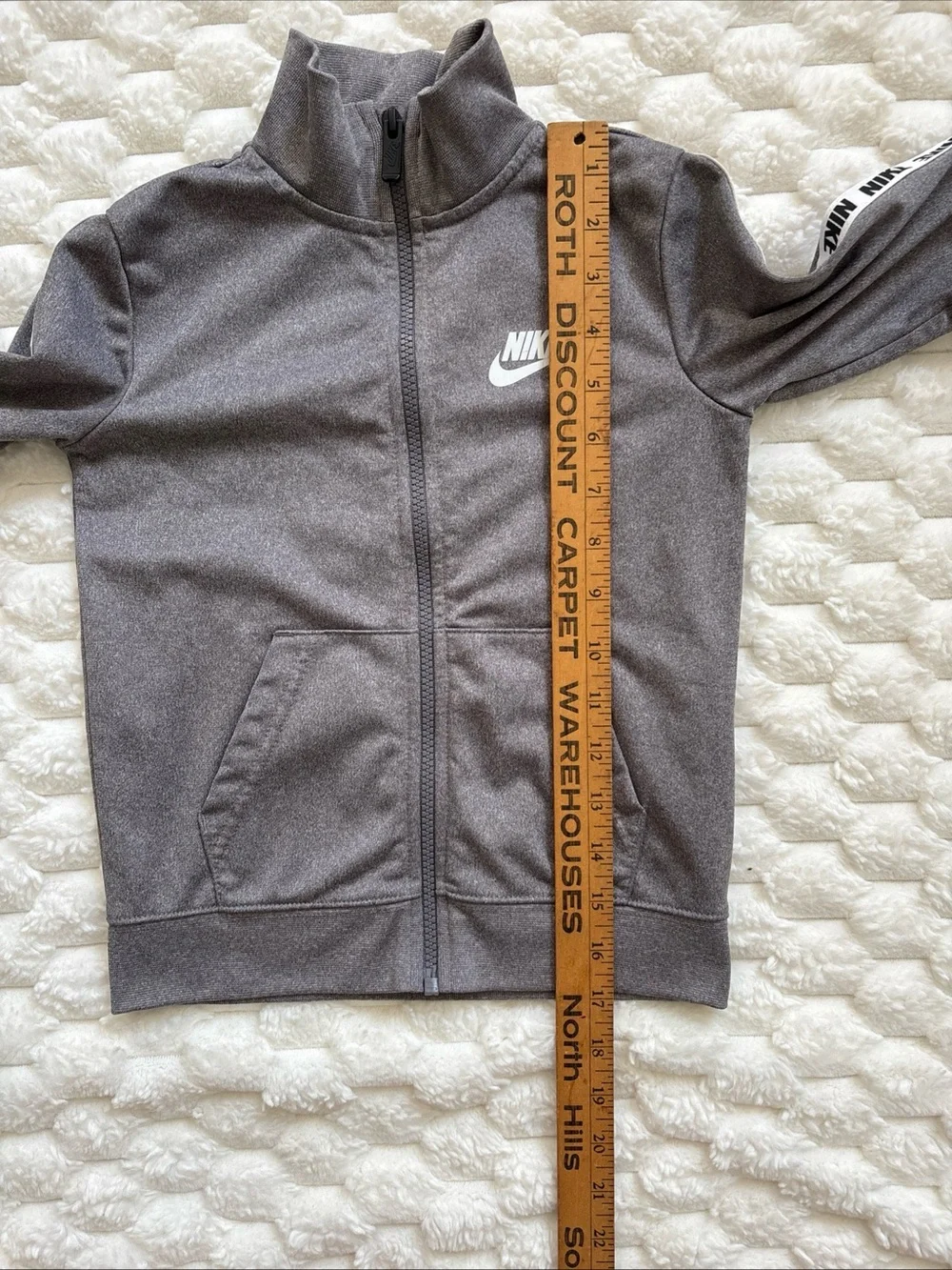 Nike Kids Full Zip Track Jacket White Logo Stripe Pockets Size 4-5 Years Gray